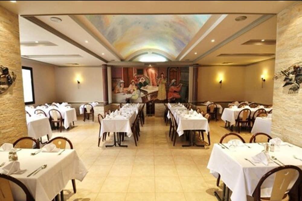 Hotel Wassim Фес Экстерьер фото