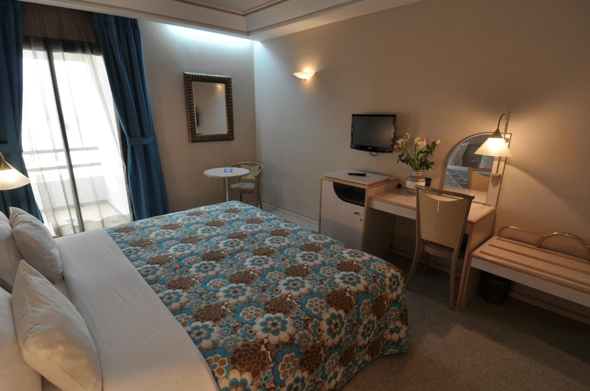 Hotel Wassim Фес Номер фото