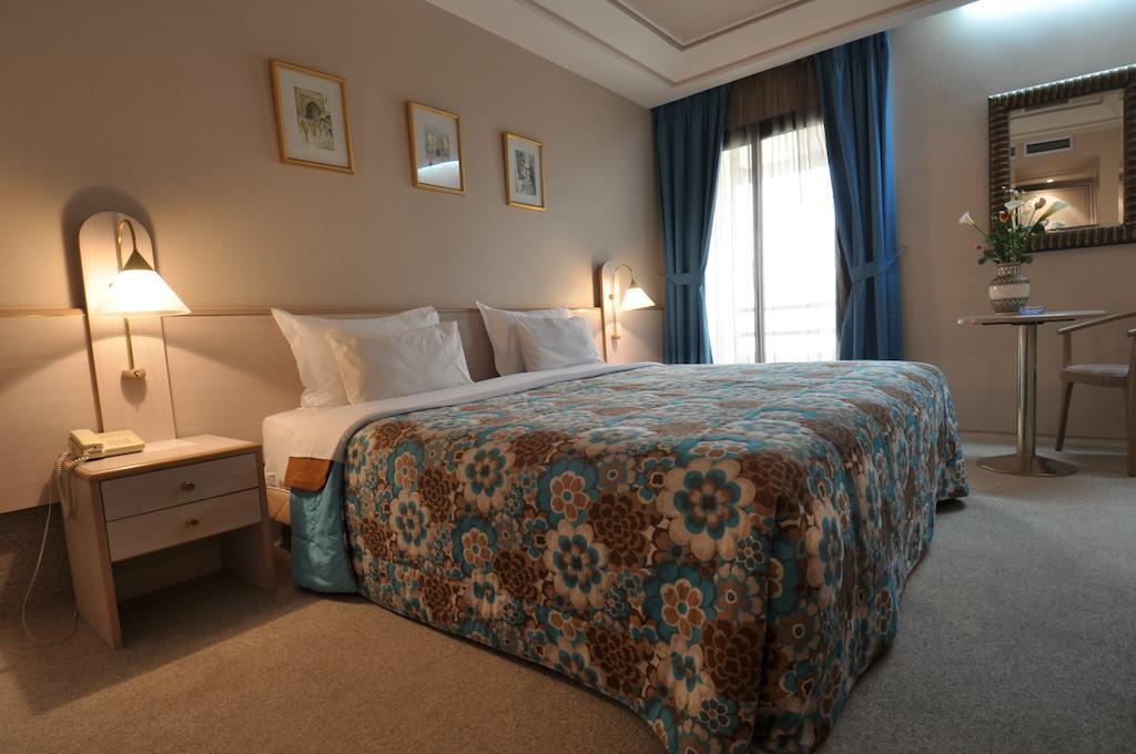 Hotel Wassim Фес Номер фото