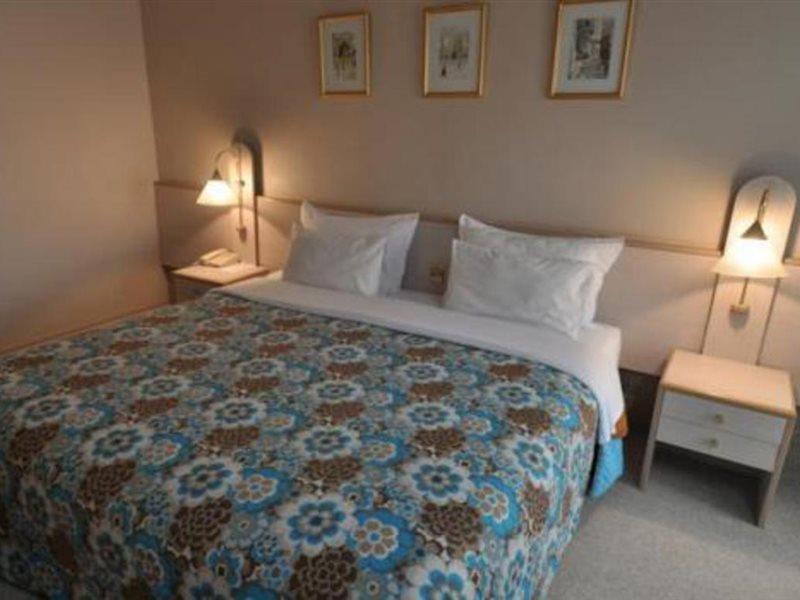 Hotel Wassim Фес Экстерьер фото